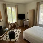 Du Sentier 3*